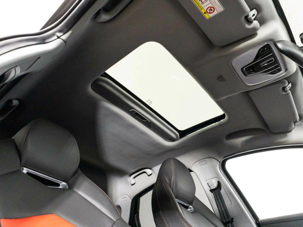 фото автомобиля 12
