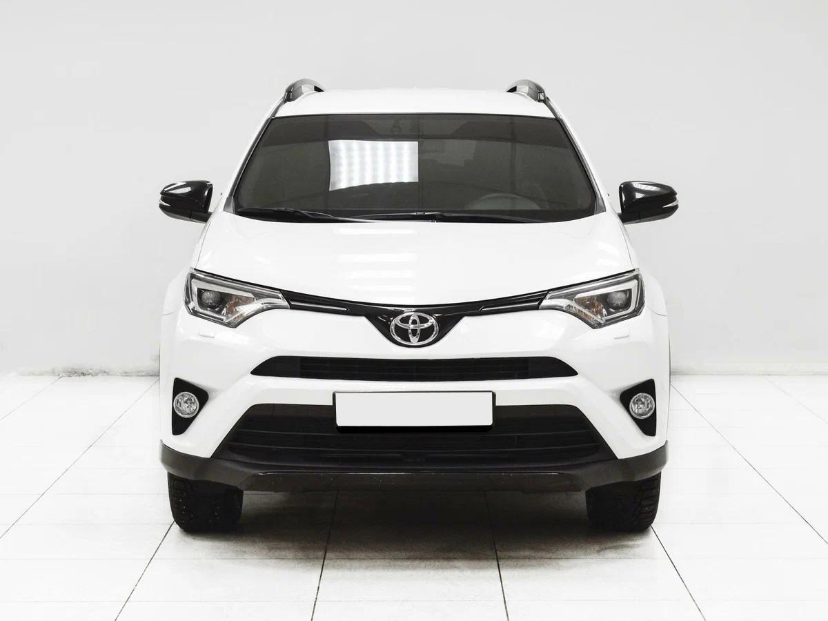 Toyota RAV4, 2016