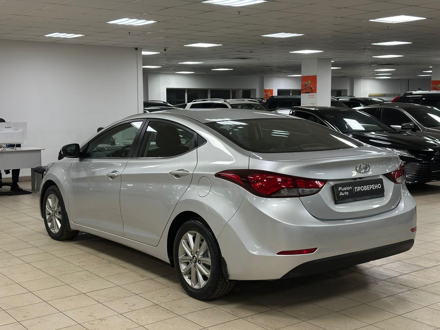 Hyundai Elantra