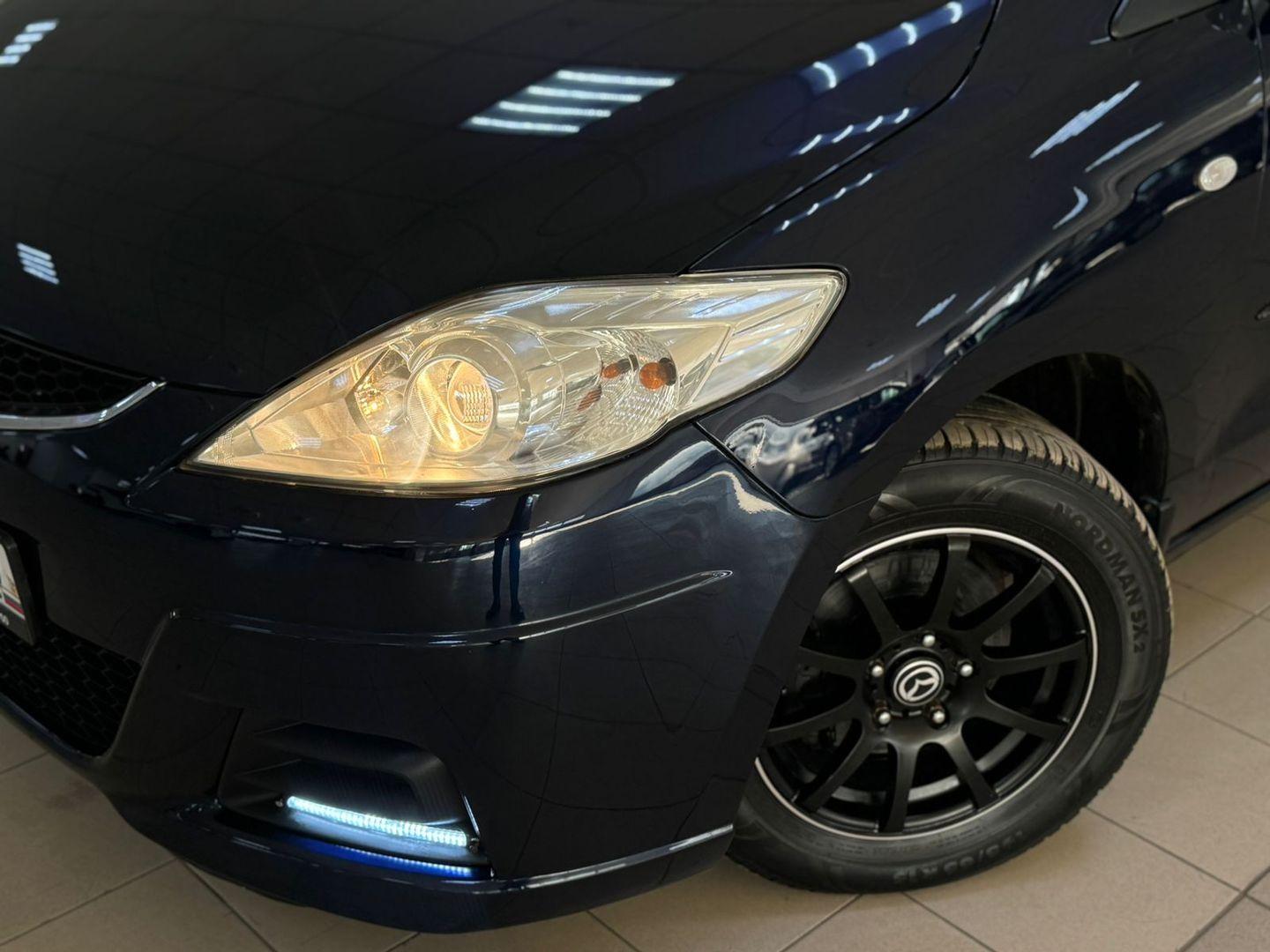 Mazda 5