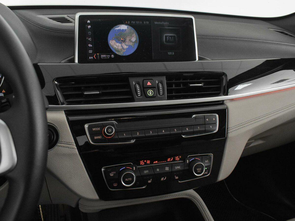 BMW X1, 2021