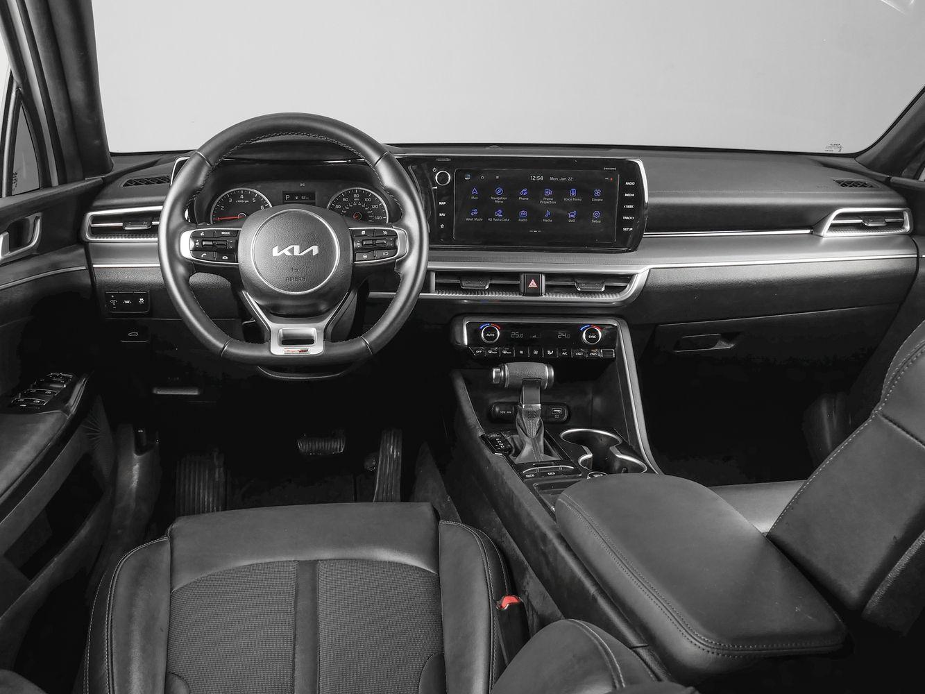 Kia K5, 2022