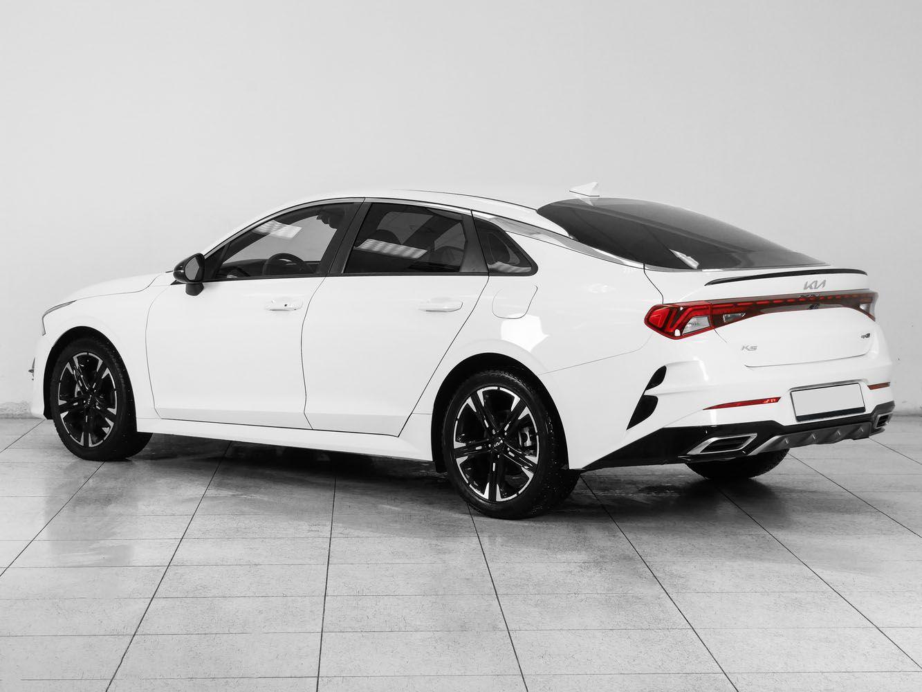 Kia K5, 2022