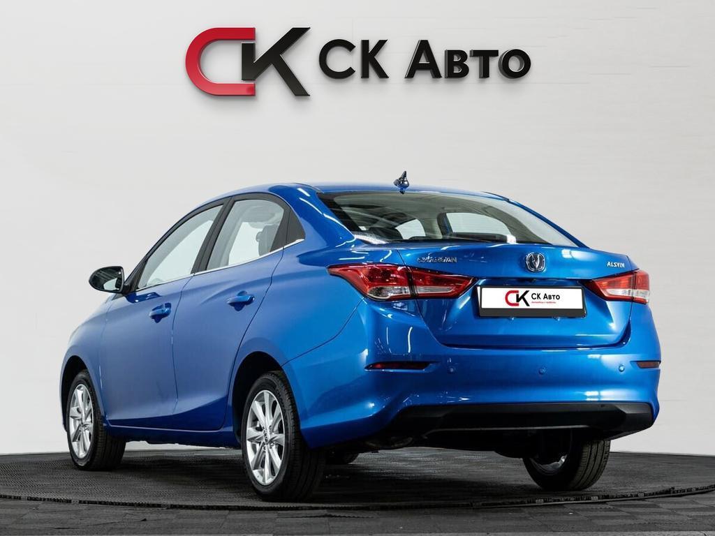 фото автомобиля 3
