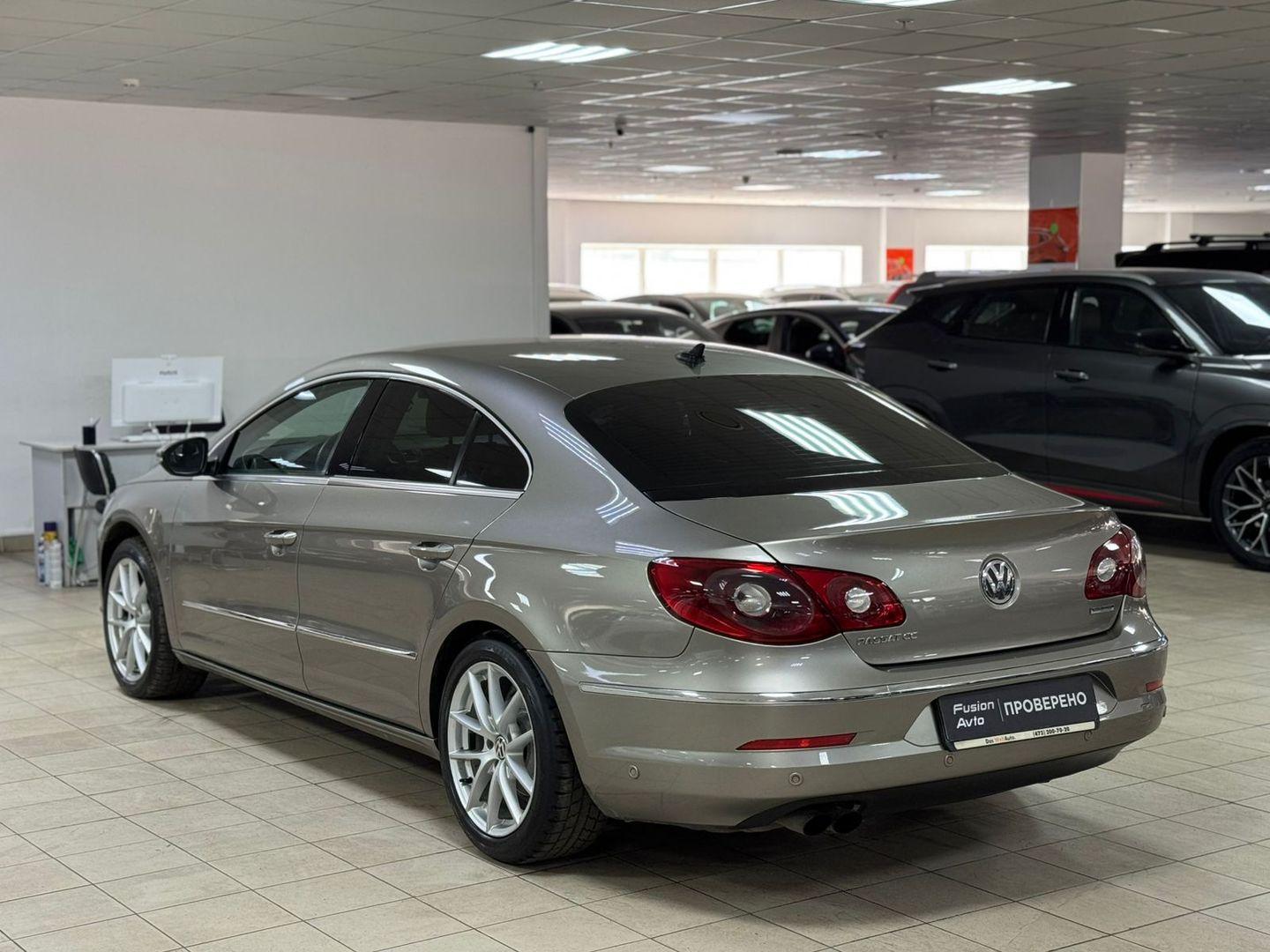 Volkswagen Passat CC