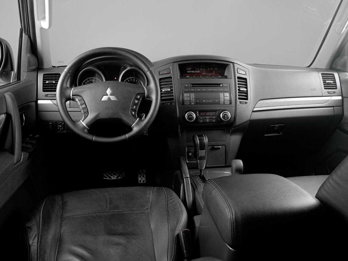 Mitsubishi Pajero, 2014