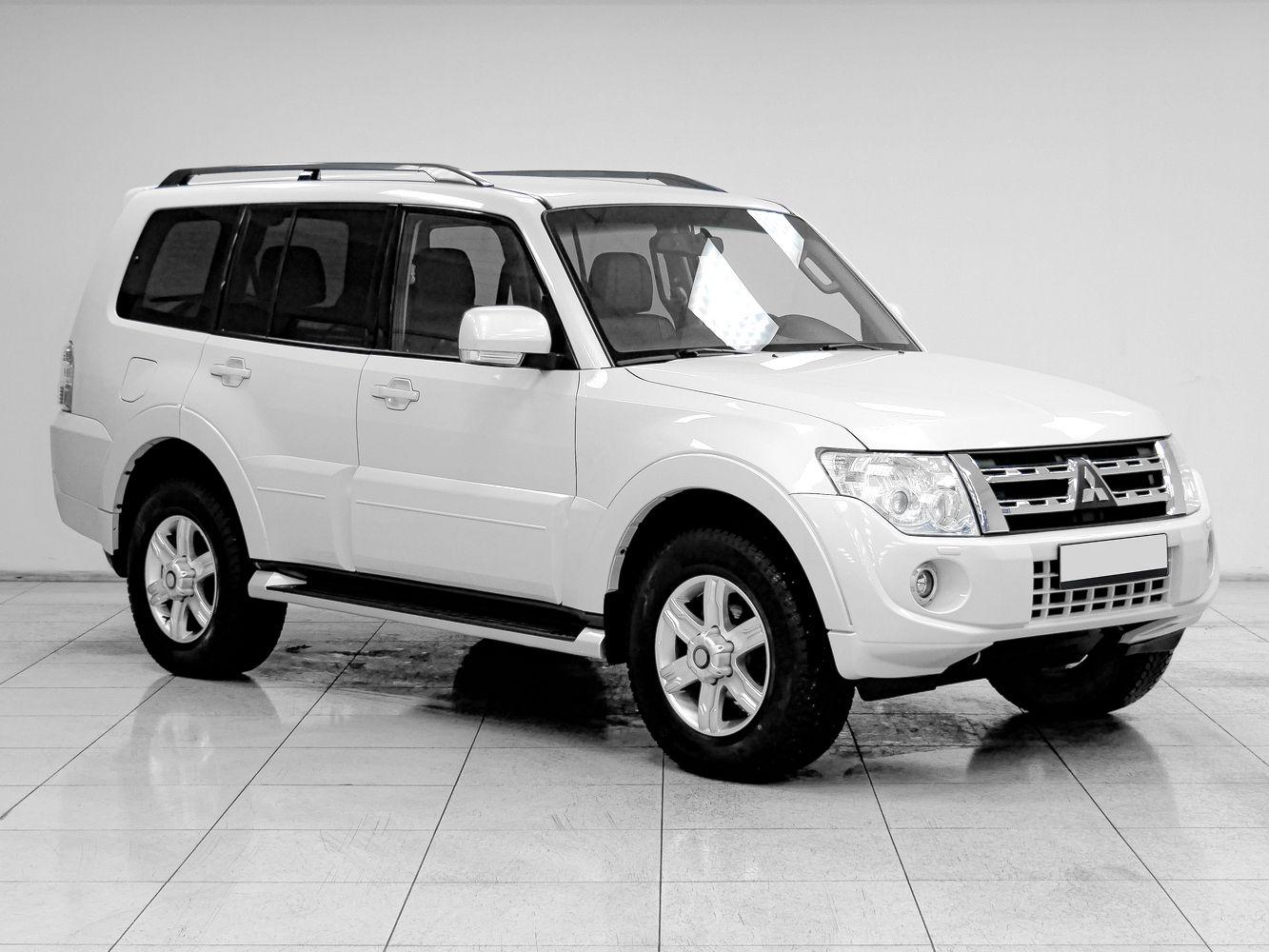 Mitsubishi Pajero 2014