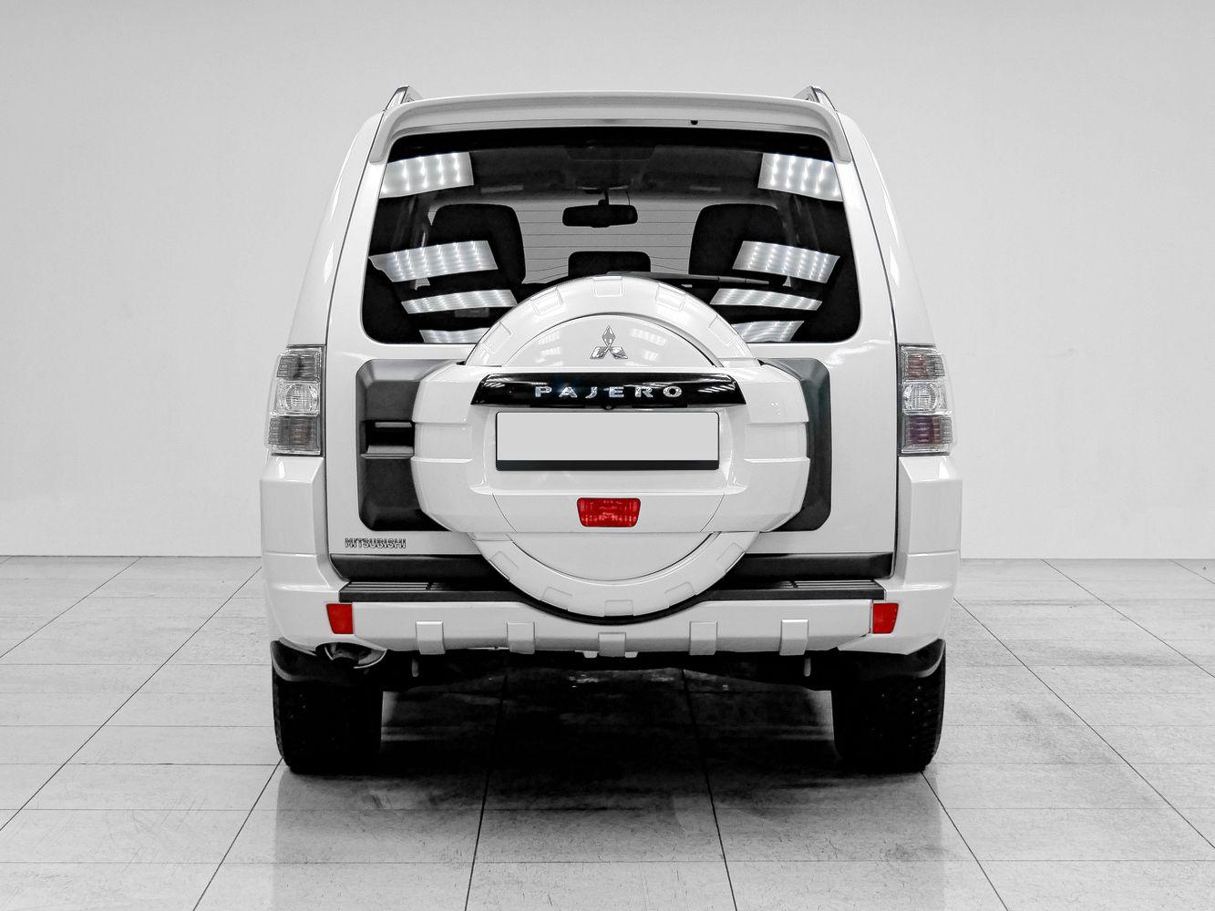 Mitsubishi Pajero, 2014