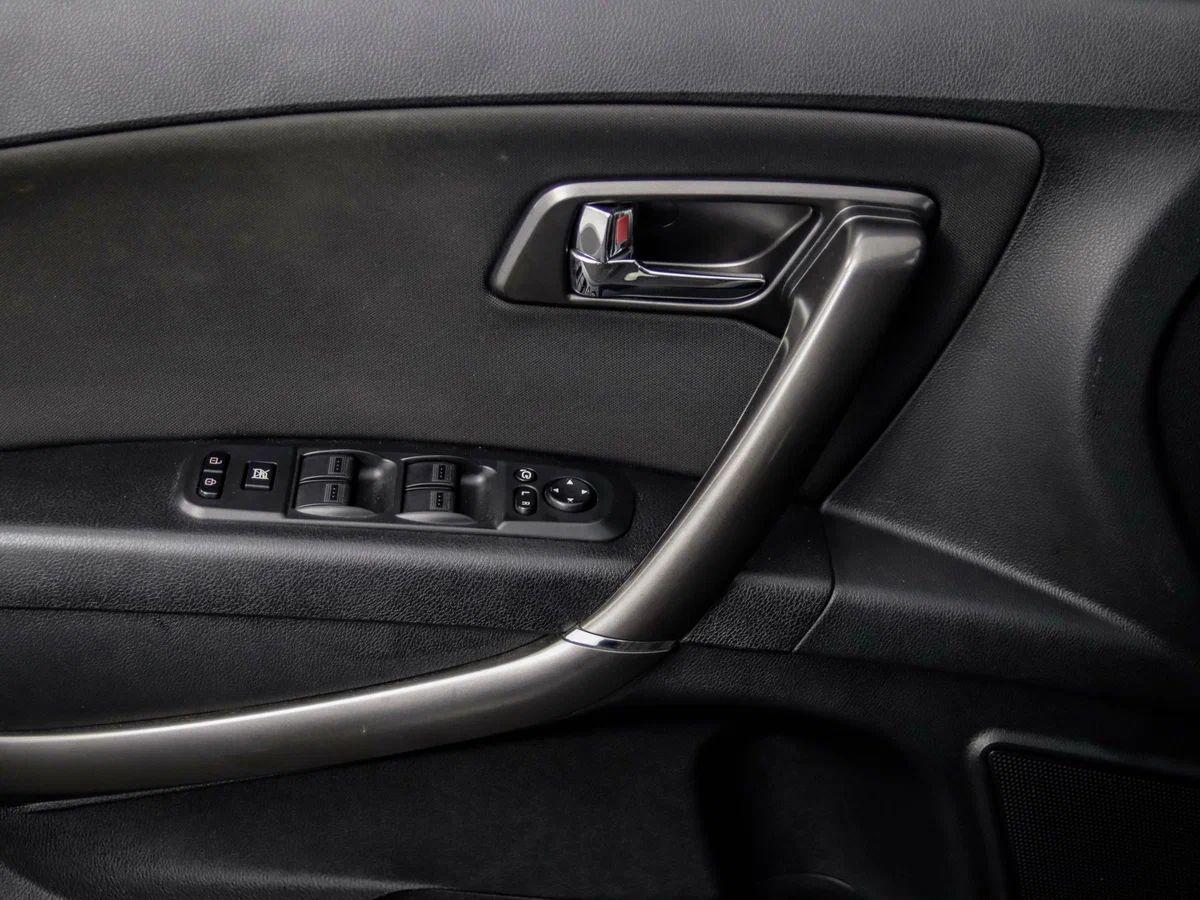 фото автомобиля 15