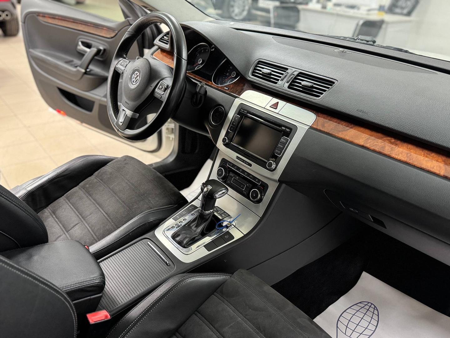 Volkswagen Passat CC