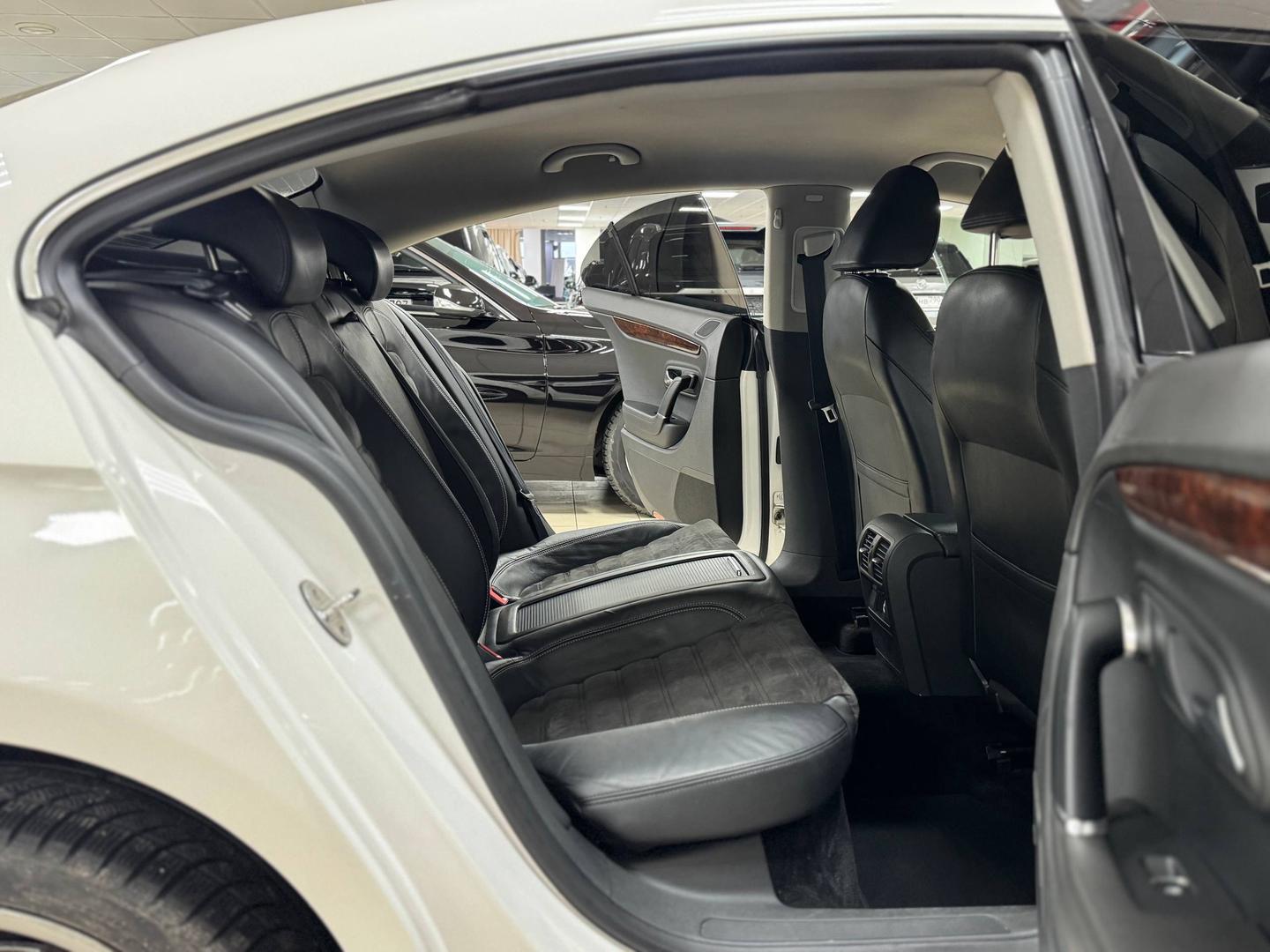 Volkswagen Passat CC