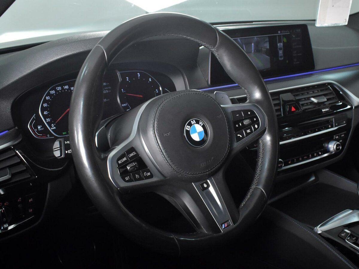 BMW 5 серии, 2021