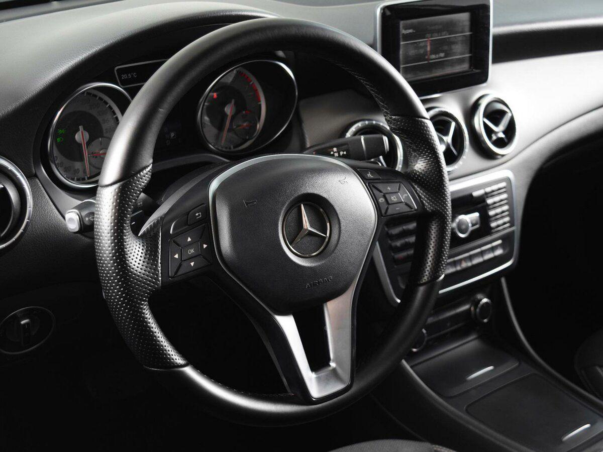 Mercedes-Benz CLA, 2014
