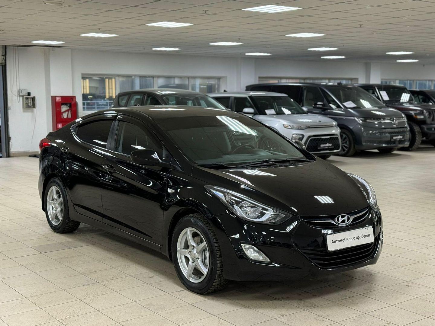 Hyundai Elantra