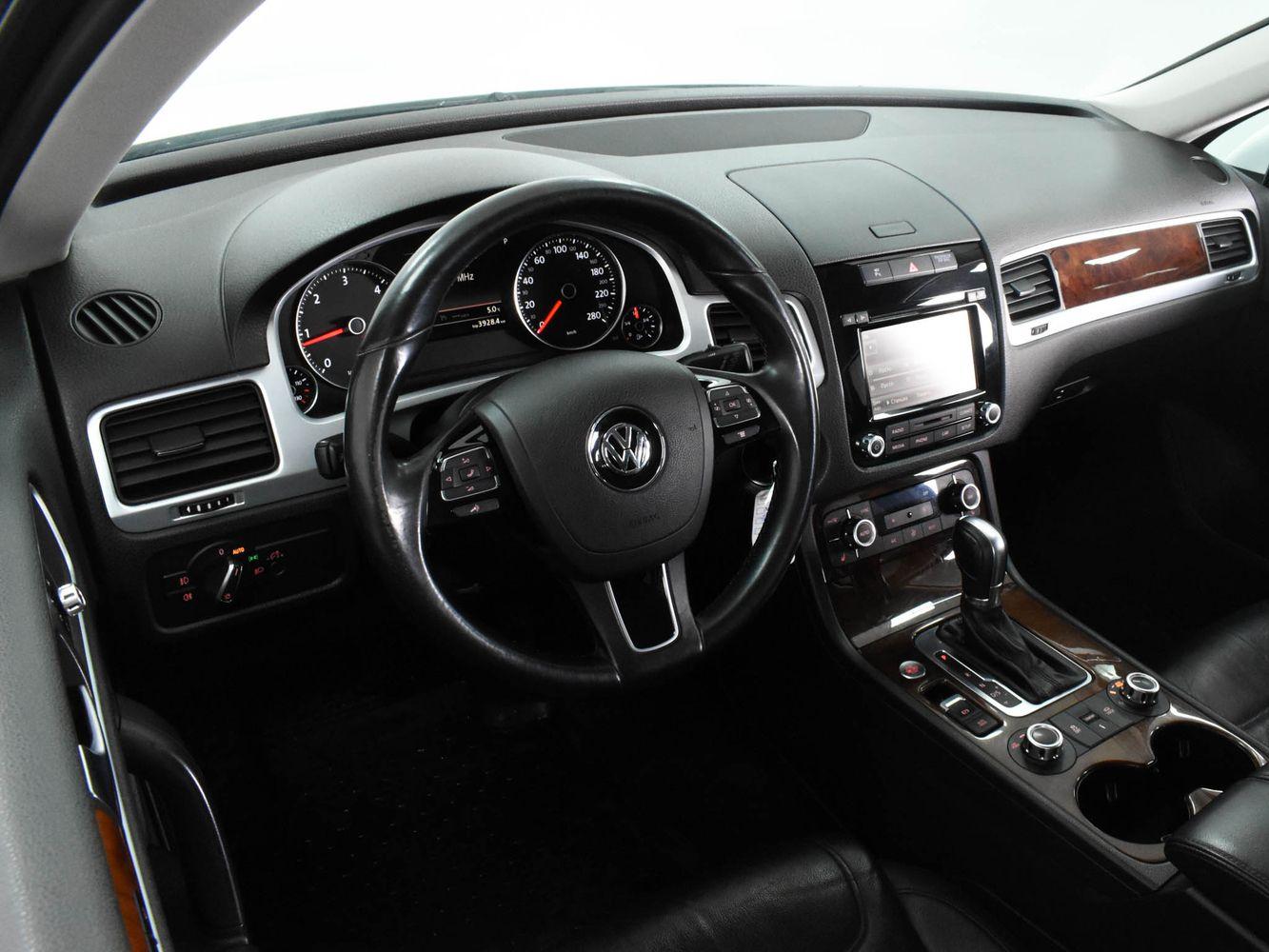 Volkswagen Touareg, 2014