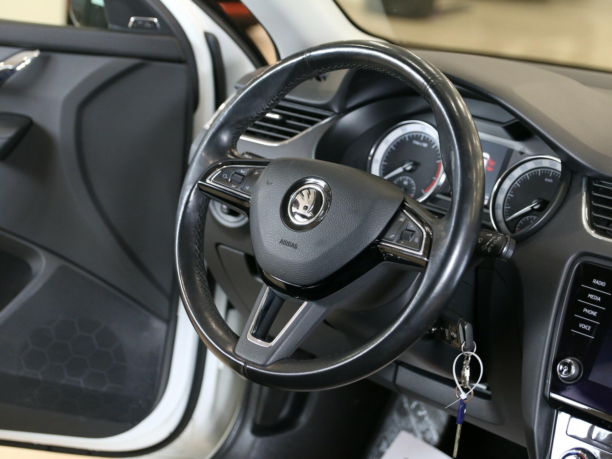 фото автомобиля 6