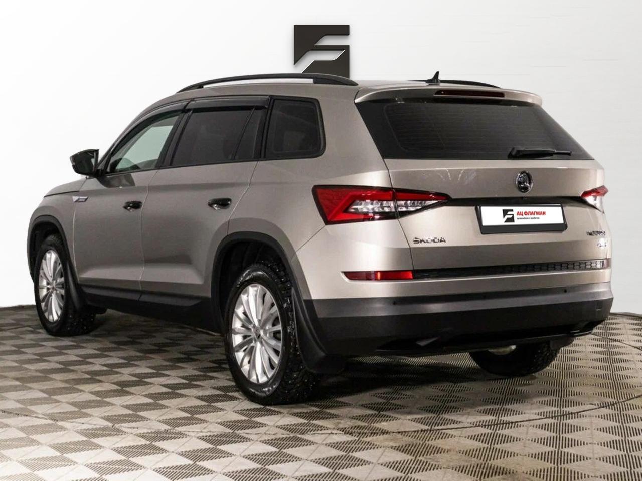 фото автомобиля 3