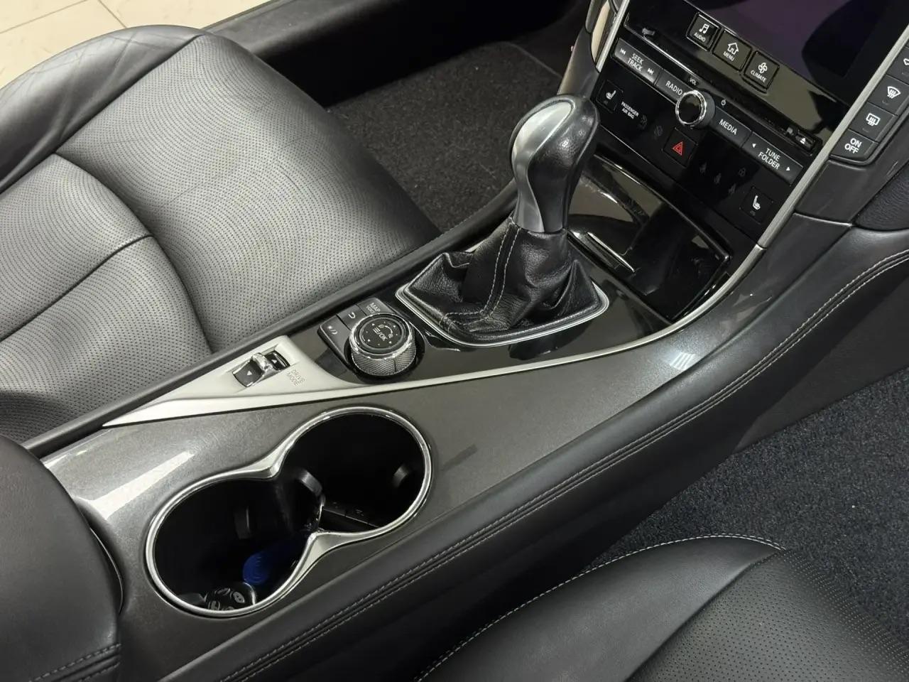 Infiniti Q50