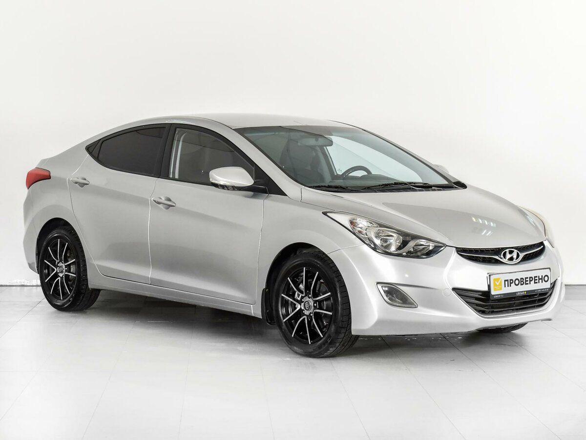 Hyundai Avante 2012