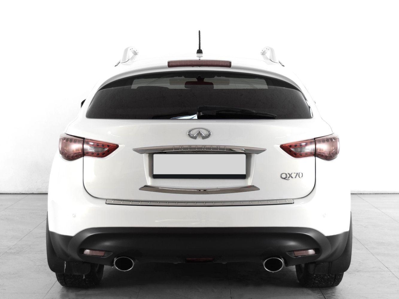 Infiniti QX70, 2015
