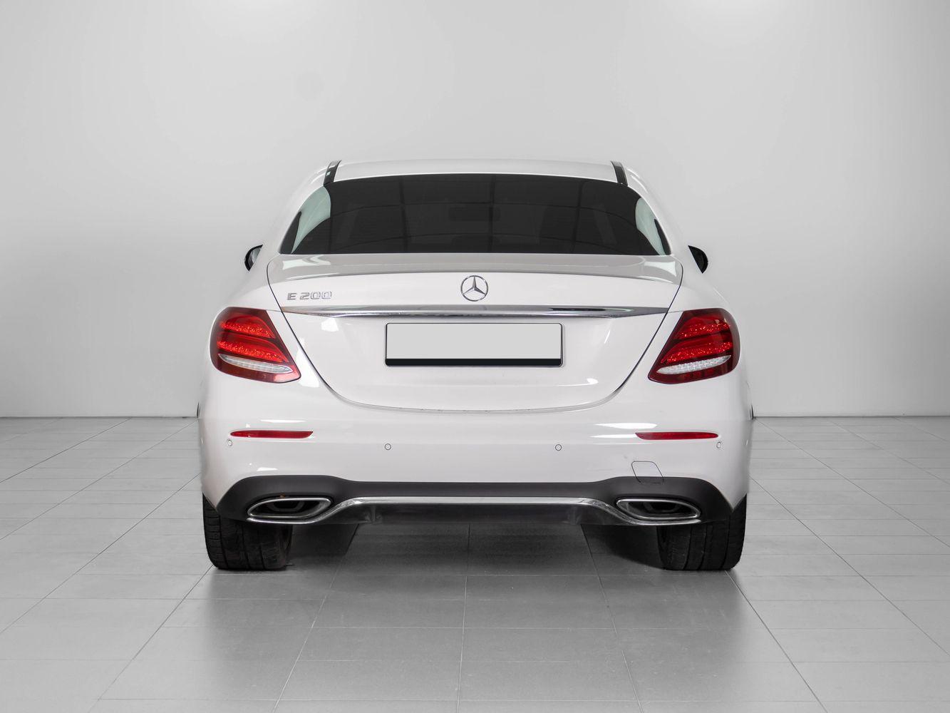 Mercedes-Benz E-Класс, 2019