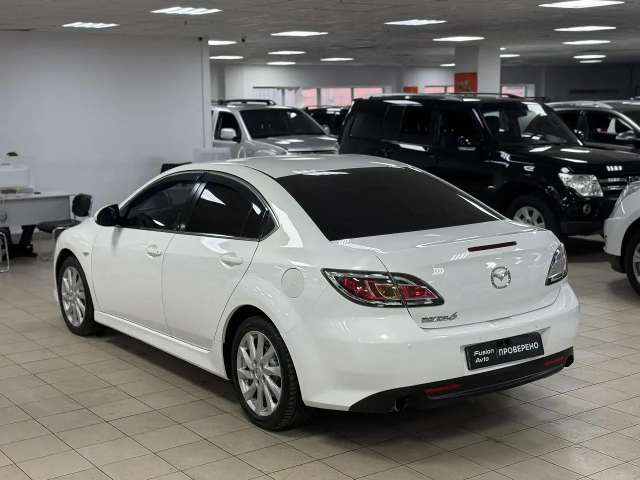 Mazda 6