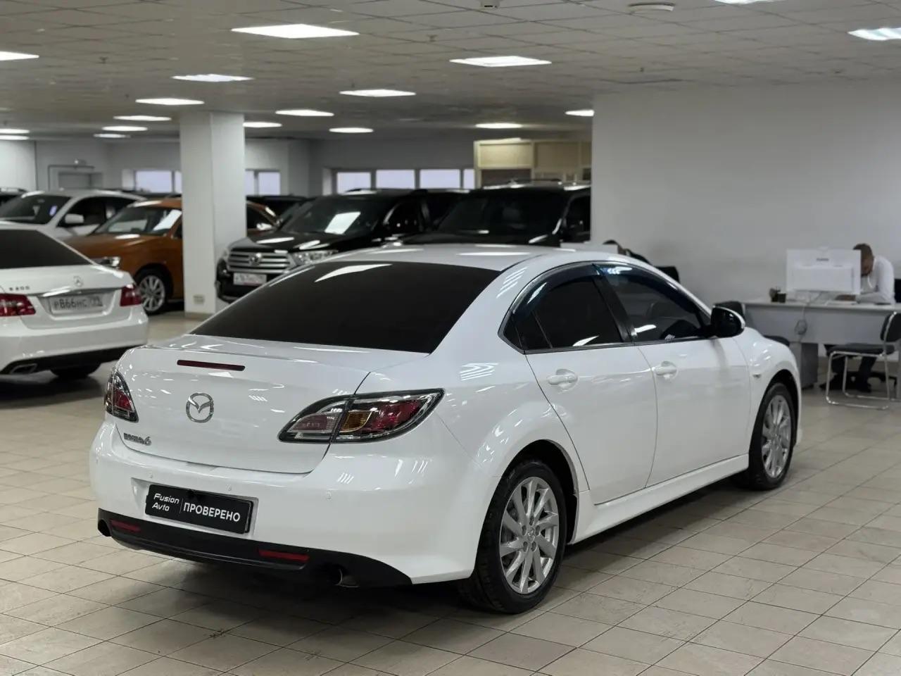Mazda 6