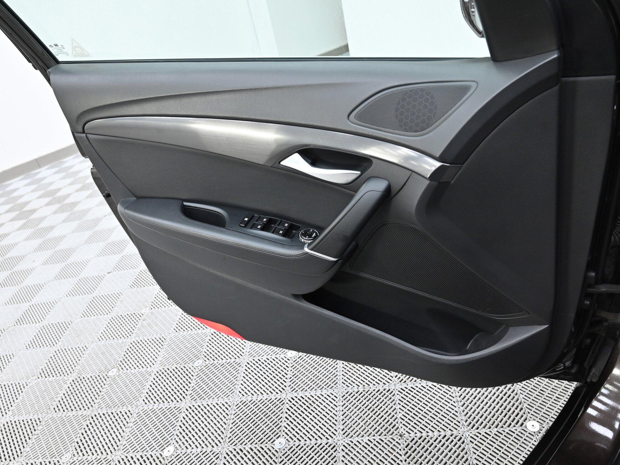 фото автомобиля 7