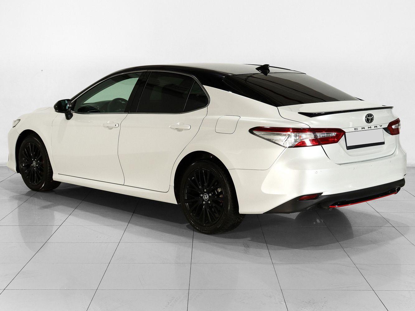 Toyota Camry, 2022