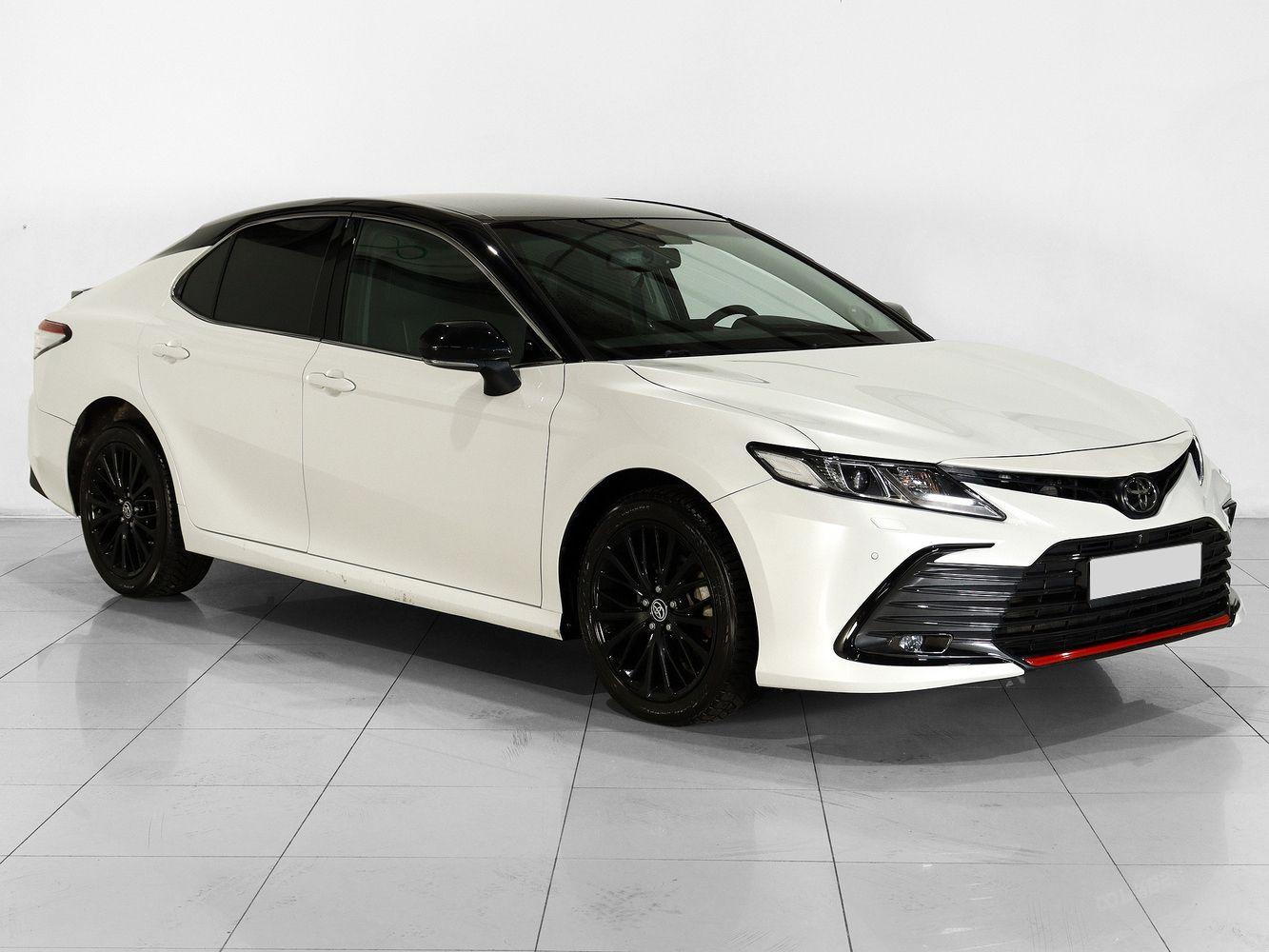 Toyota Camry 2022