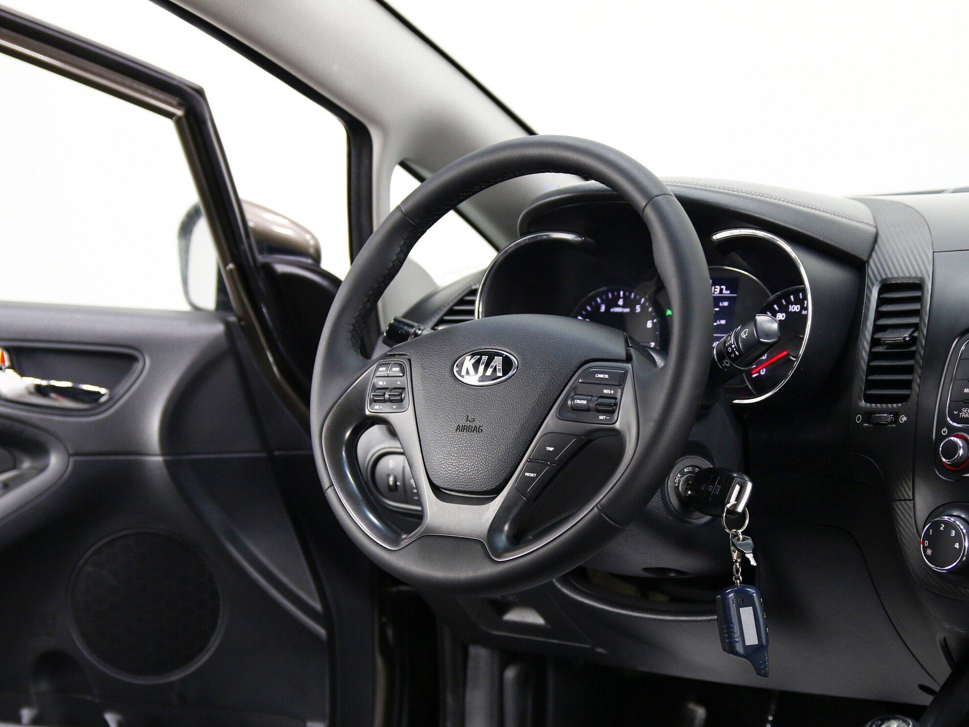 фото автомобиля 11