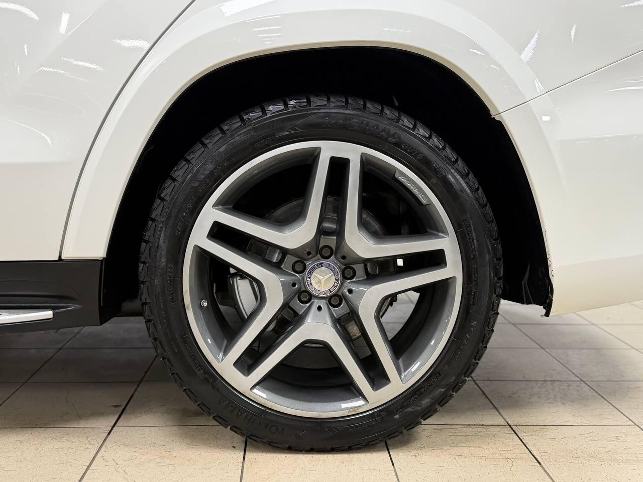 Mercedes-Benz GLS