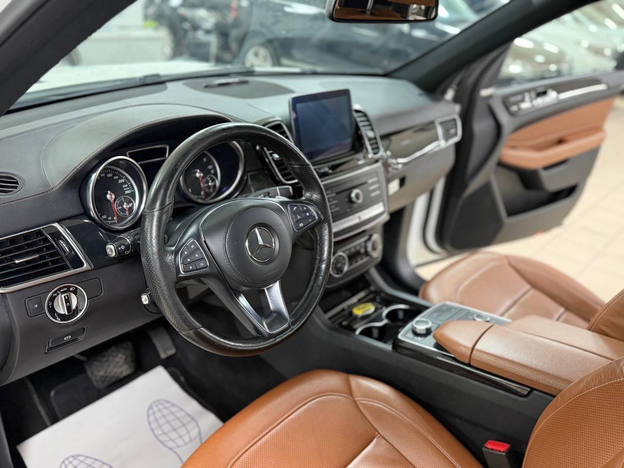 Mercedes-Benz GLS
