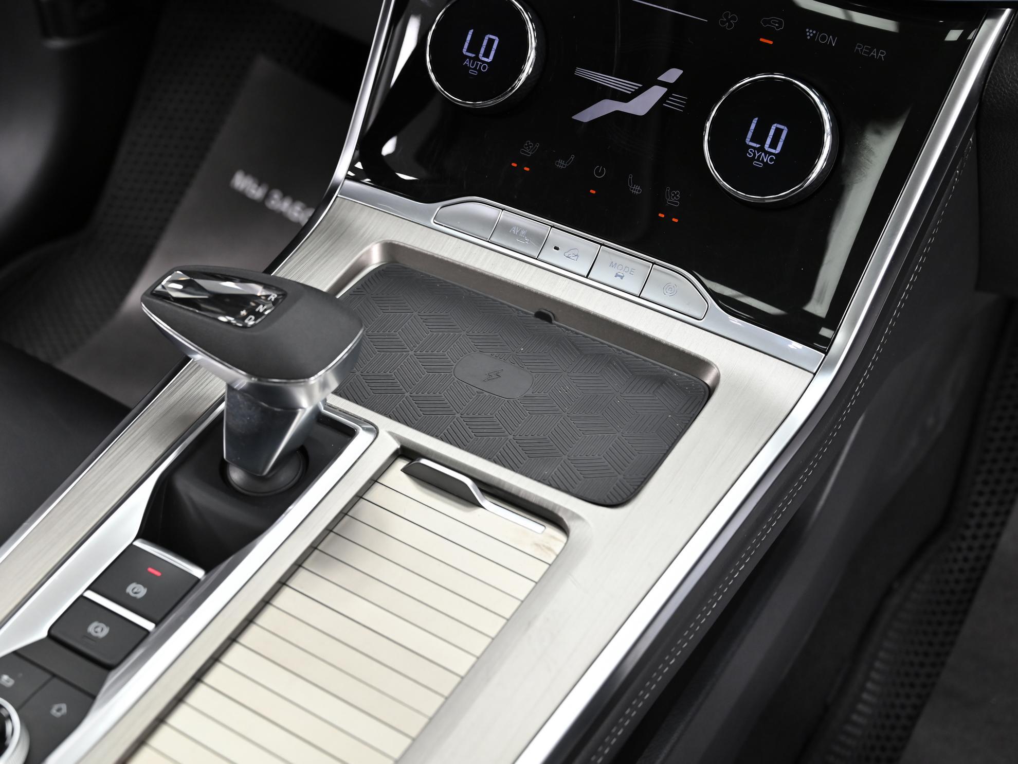 фото автомобиля 10