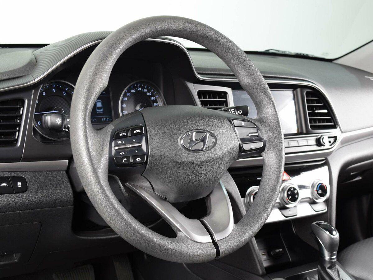 Hyundai Avante, 2019