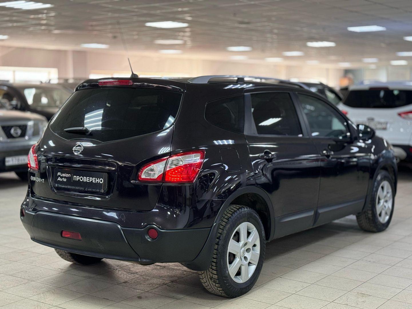 Nissan Qashqai+2