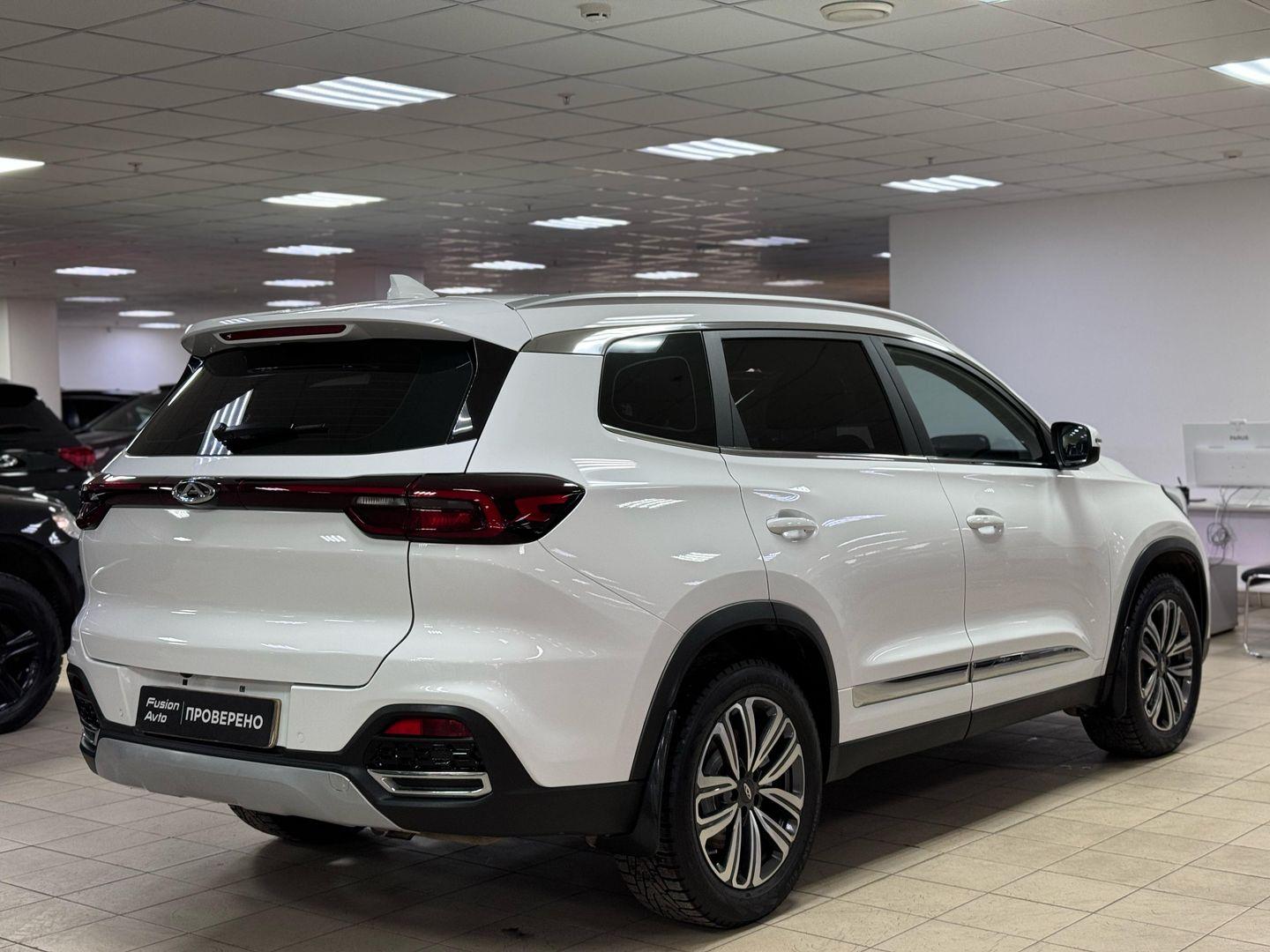 Chery Tiggo 8