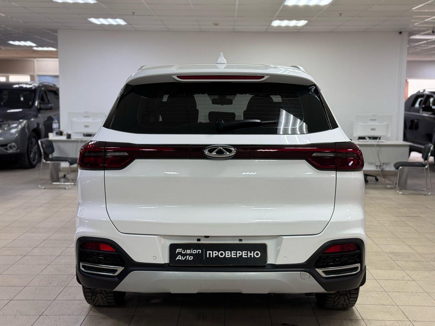 Chery Tiggo 8