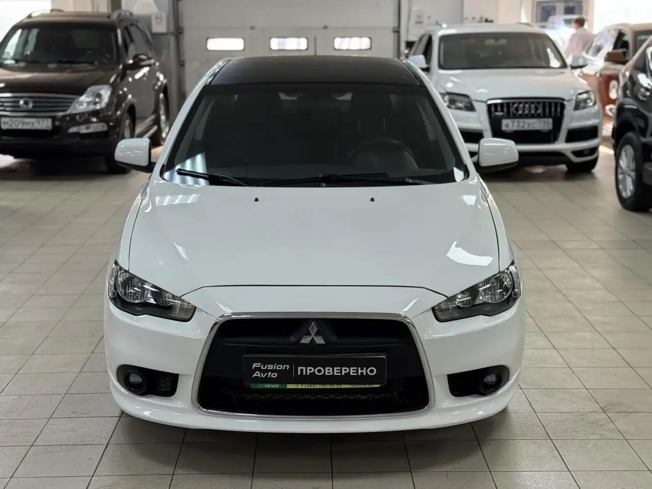 Mitsubishi Lancer