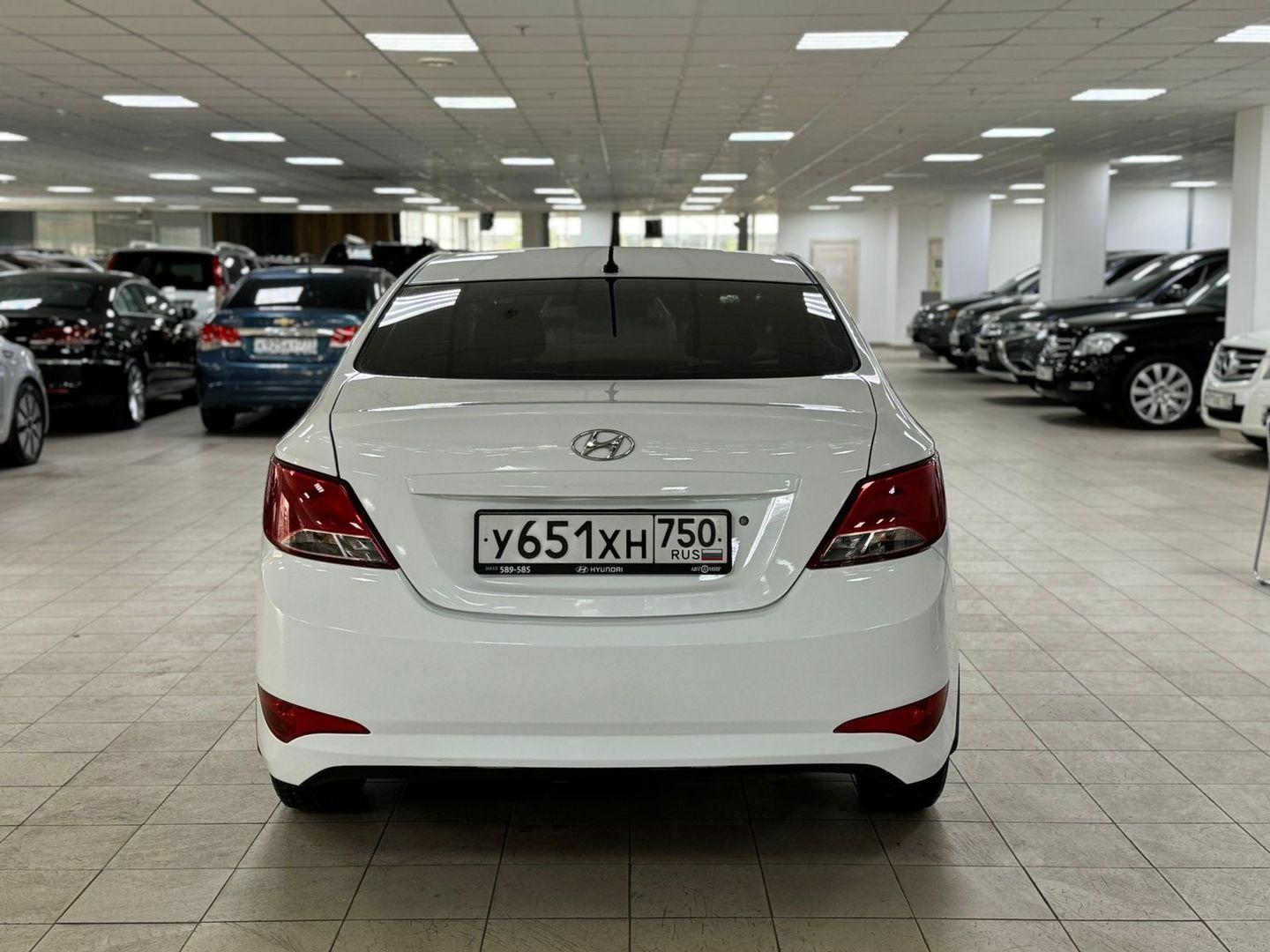 Hyundai Solaris