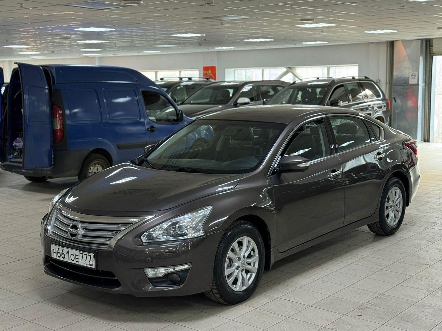 Nissan Teana