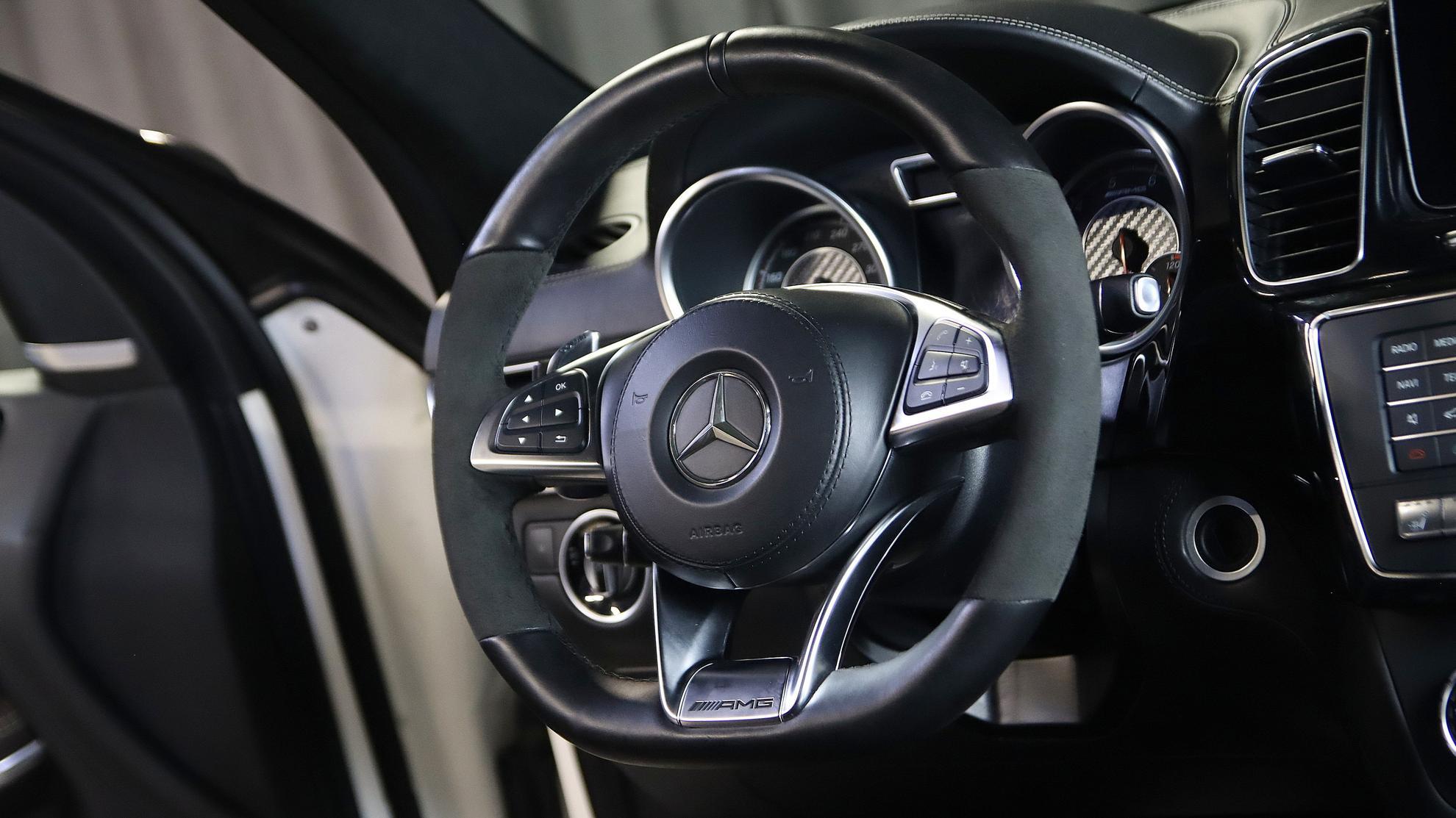 фото автомобиля 10