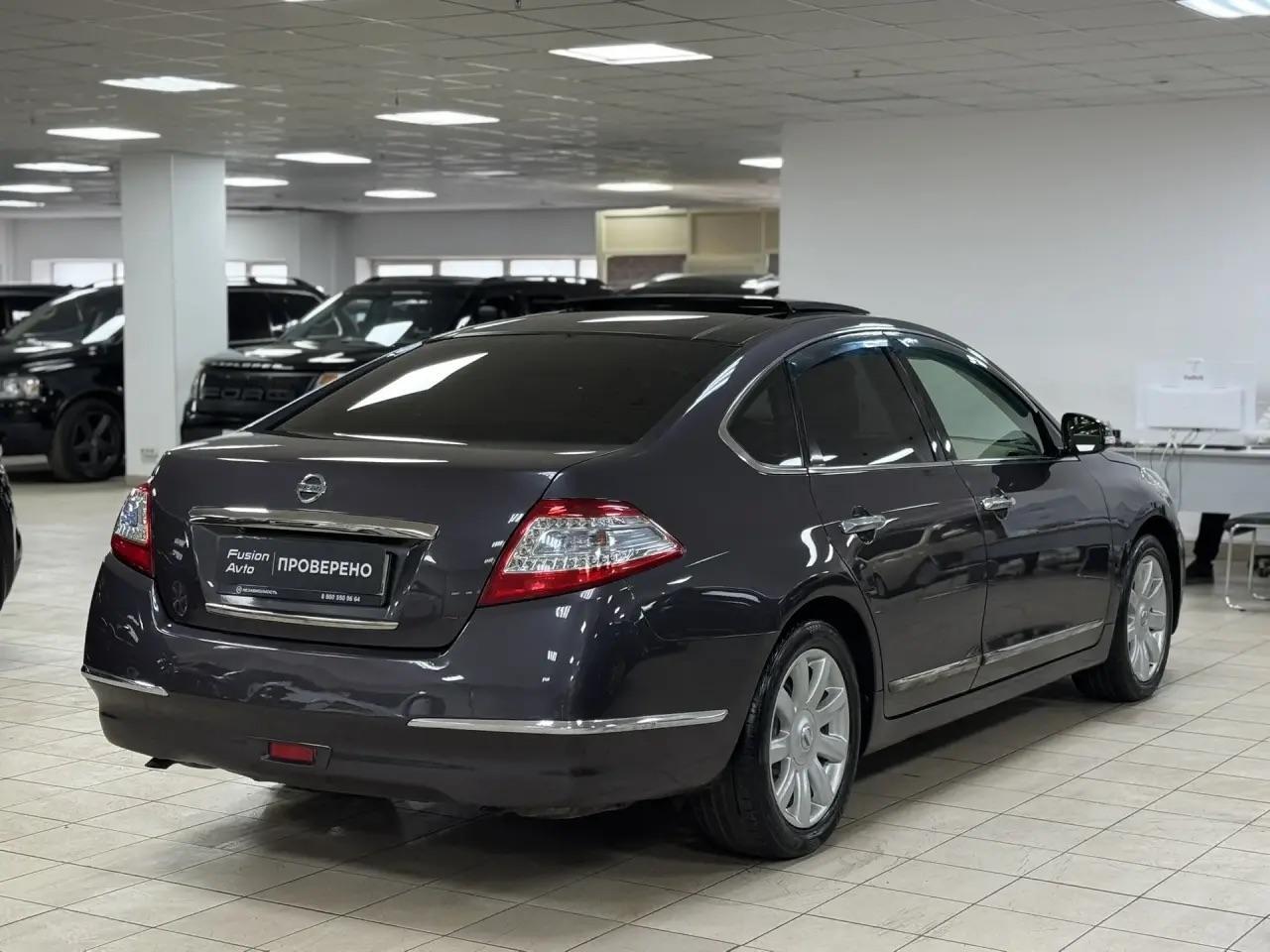 Nissan Teana