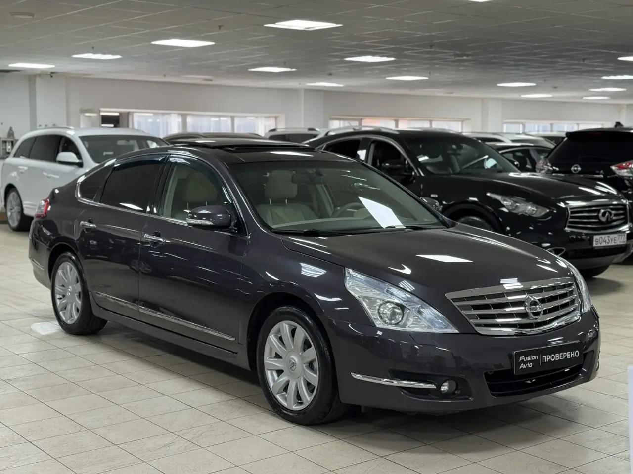 Nissan Teana
