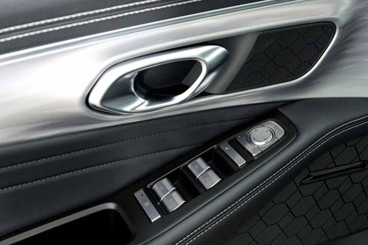фото автомобиля 11