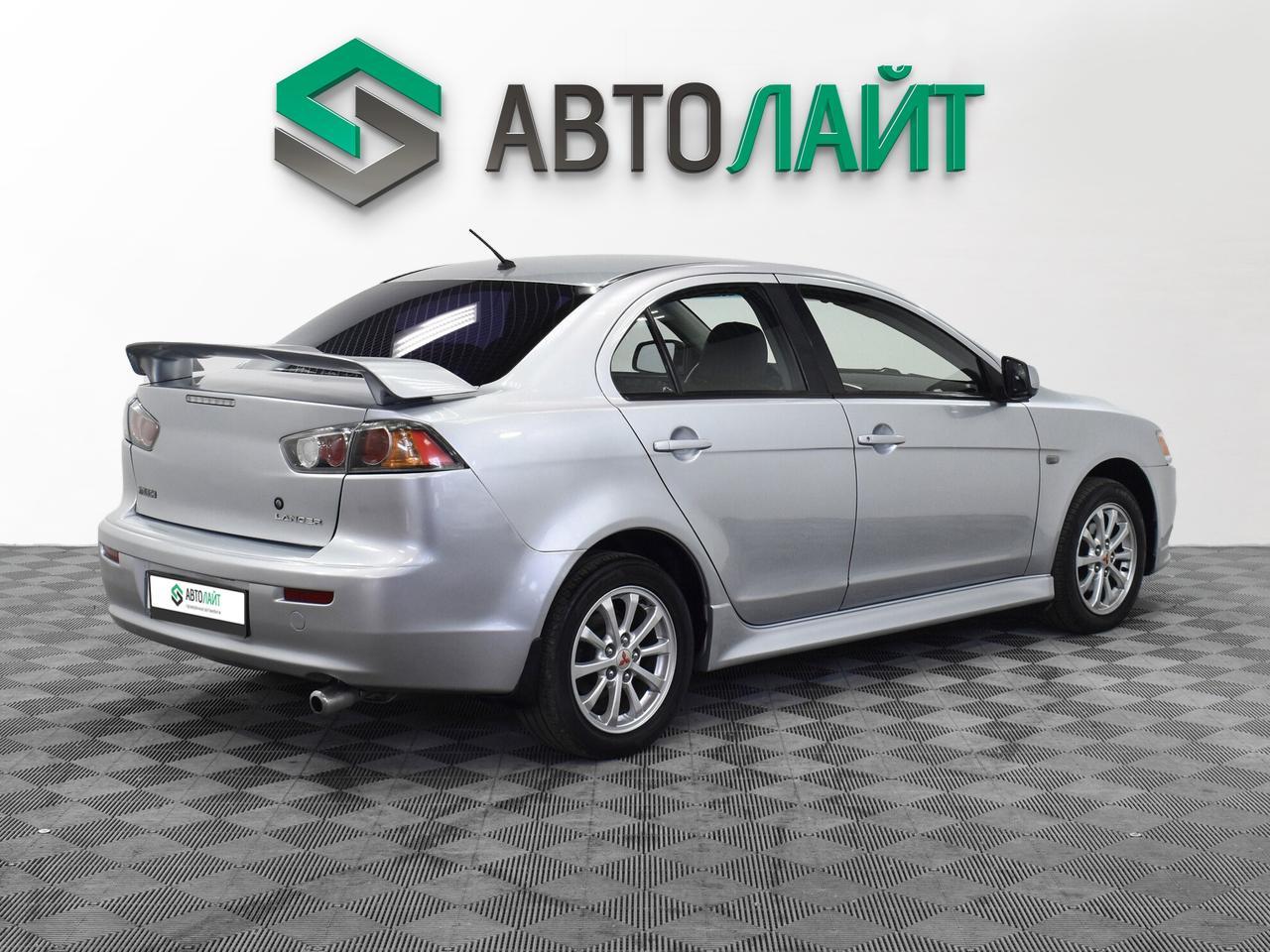 фото автомобиля 1