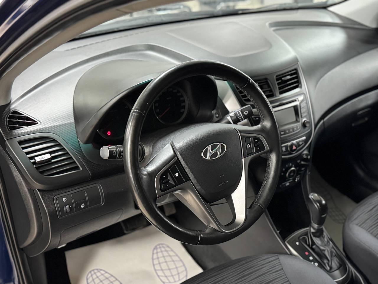 Hyundai Solaris