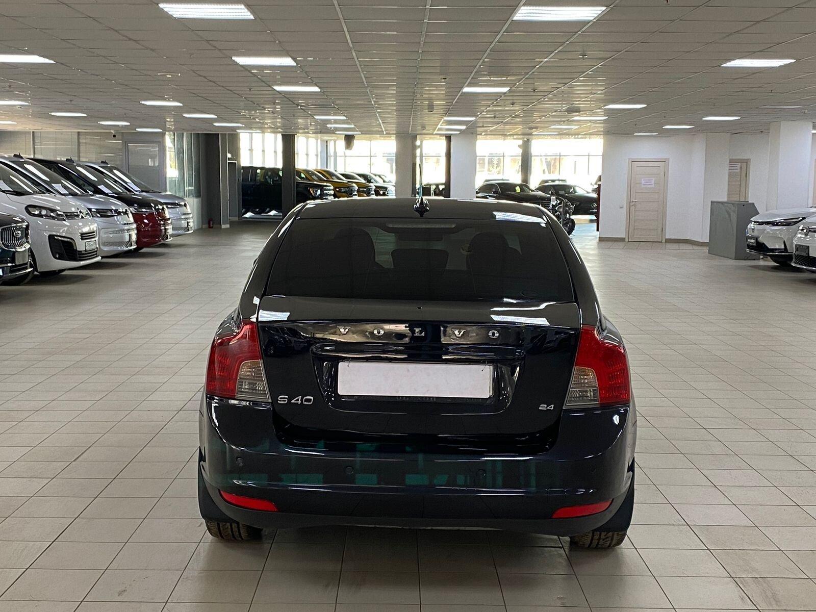 Volvo S40