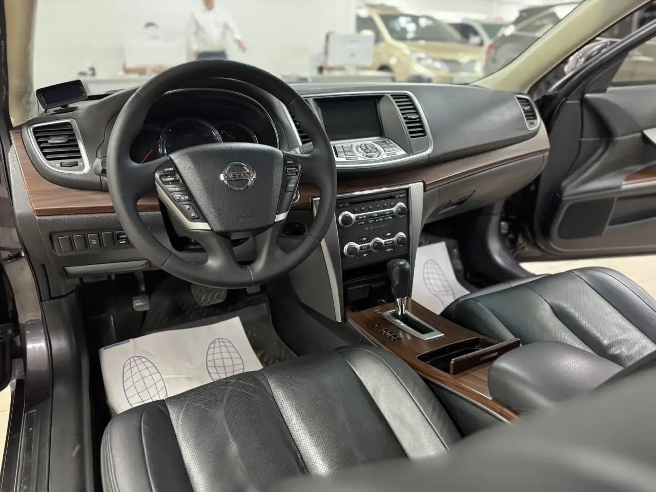 Nissan Teana