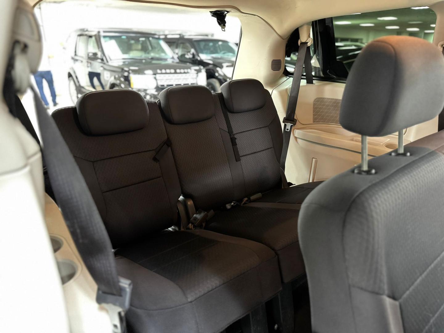 Dodge Caravan
